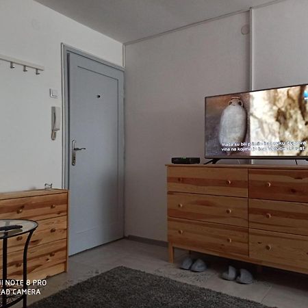 Tatjanina Garsonjera Apartman Szabadka Kültér fotó